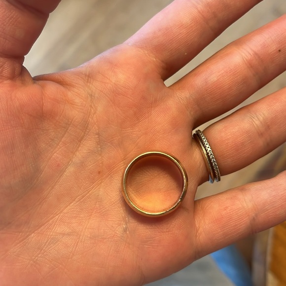 10k gold filled dome ring SZ 8.5/9 - Picture 6 of 6